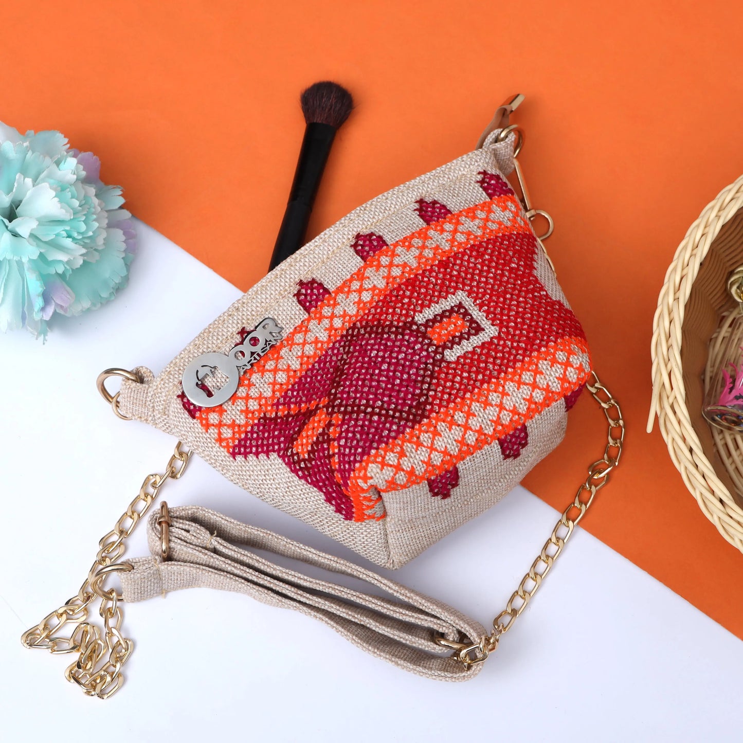Embroidered Crossbody handbag for ladies – Colorful Small Shoulder Purse with Chain Strap Noor Artisan